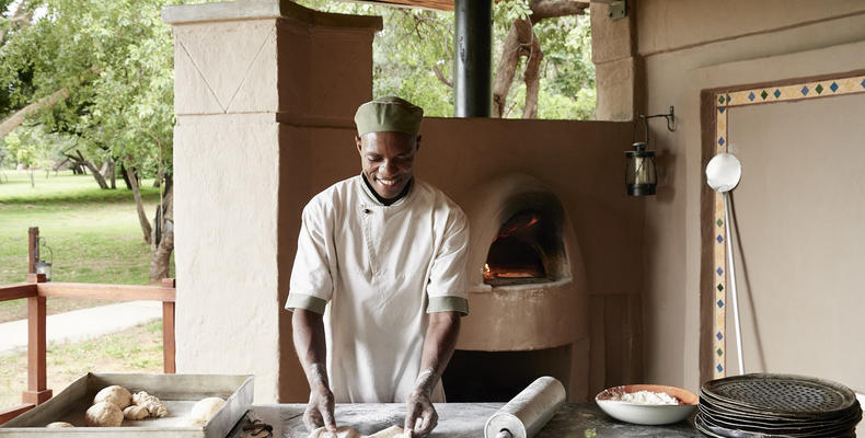 Chef, pizza oven