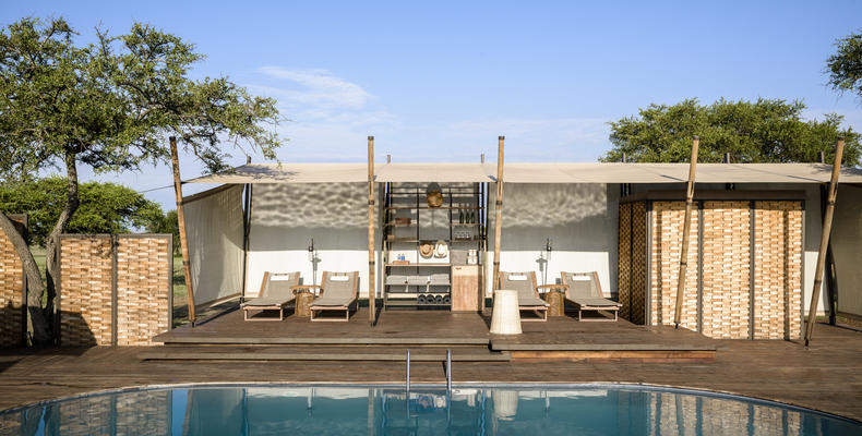 Singita Sasakwa Lodge Outdoor Dining