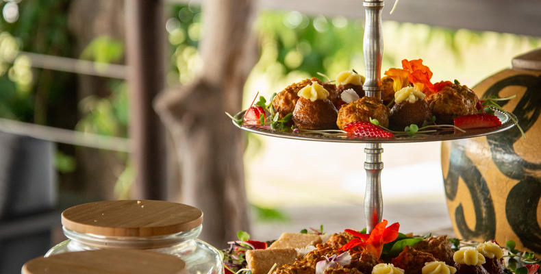 Arathusa High Tea