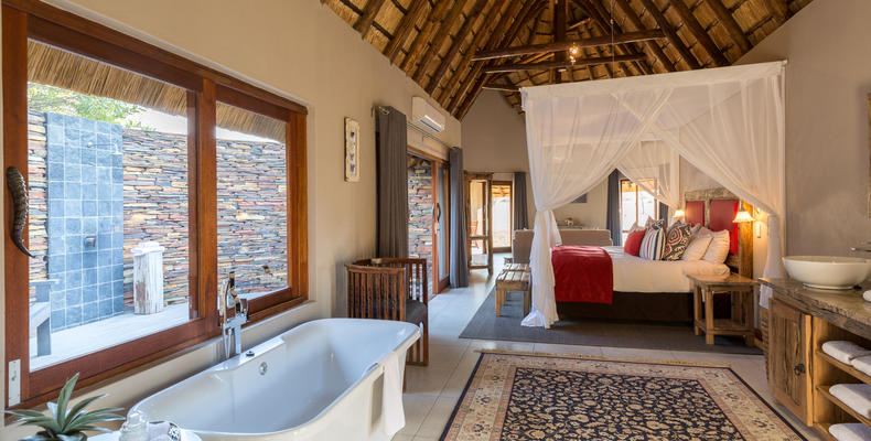 Suite Bathroom