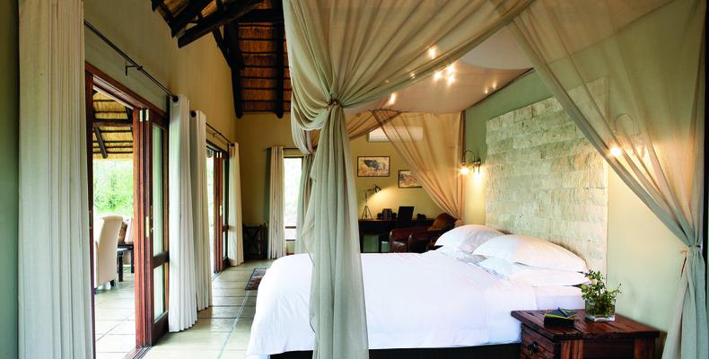 Arathusa Bush facing suite