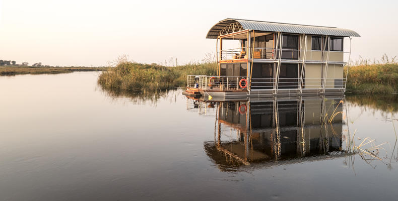 Namushasha River Villa 