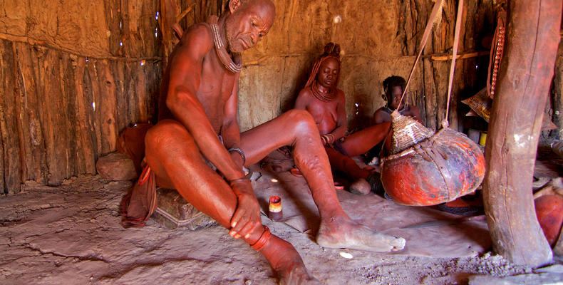 Himba Family