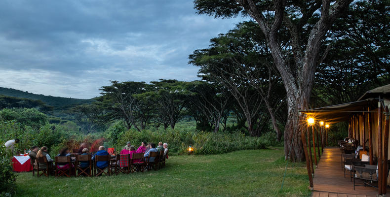 Sundowners / Camp Fire