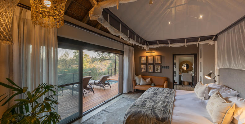 Suite inside