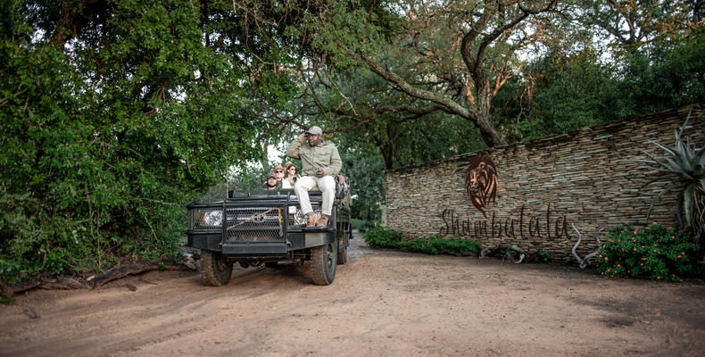 Shumbalala Game Lodge entrance
