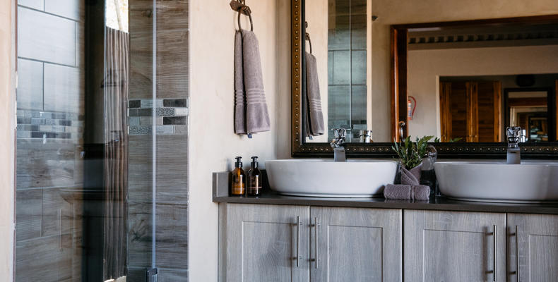 Waterbuck Lodge