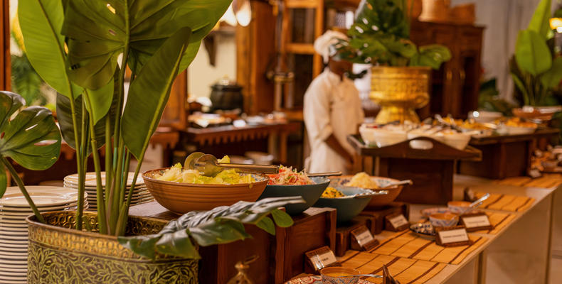 Breezes Dining
