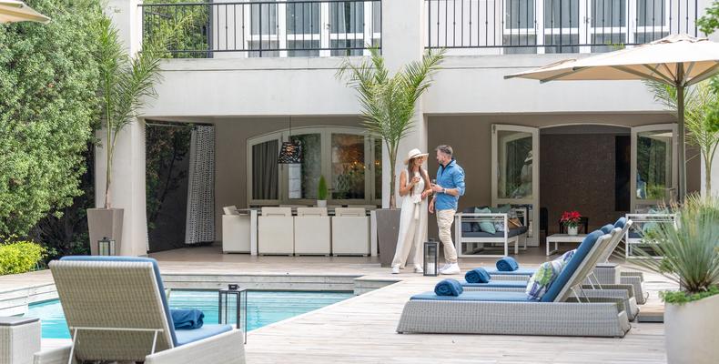 AtholPlace Villa - private pool area
