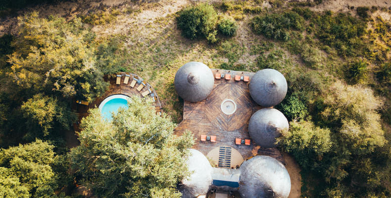 Hoyo Hoyo Safari Lodge - Arial View 5