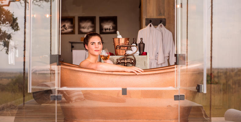 Copper Bath tub 