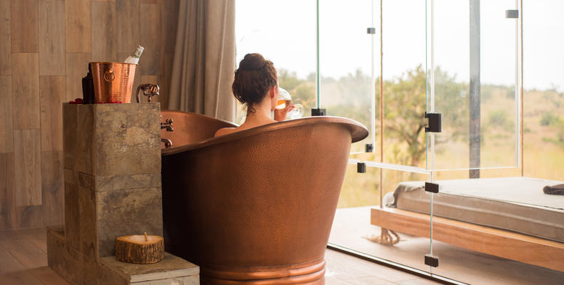 Bath tub with a view 