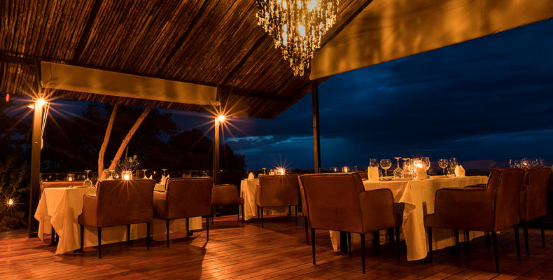 Dining at night 