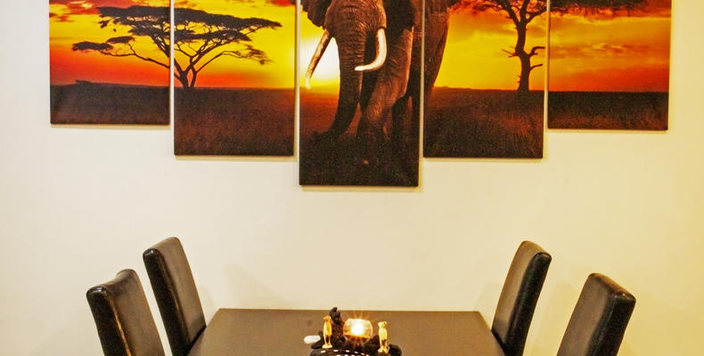 Haus Mopanie | Breakfast Room