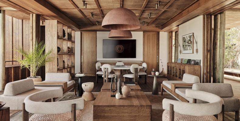 Baines' Lodge - Explorer Lounge