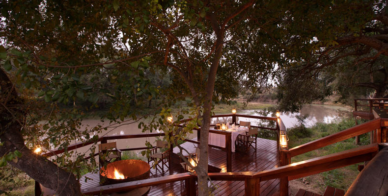 7. Signature - Hamiltons Tented Camp - Evening Deck View