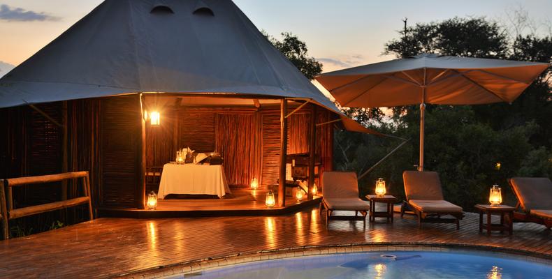 Hamiltons Tented Camp - Romantic Dinner