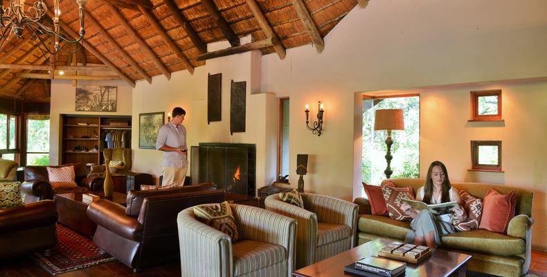 Imbali Safari Lodge - Lounge