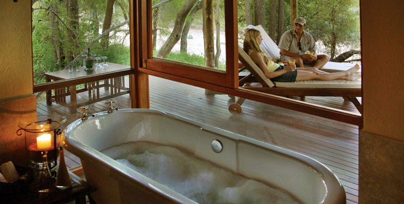 Imbali Safari Lodge - Bathroom