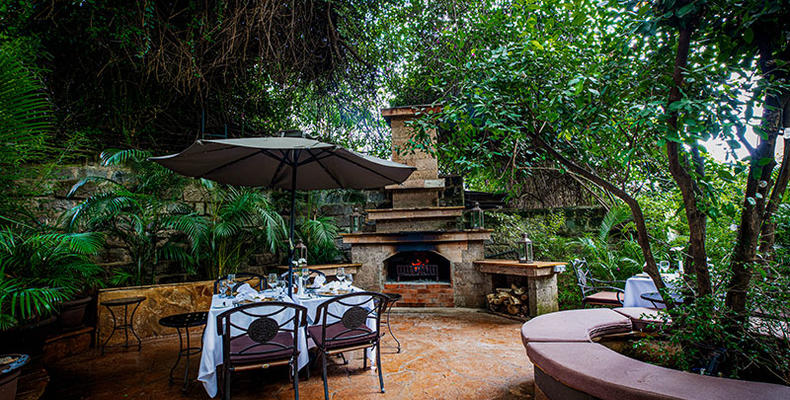 Palacina Fireplace