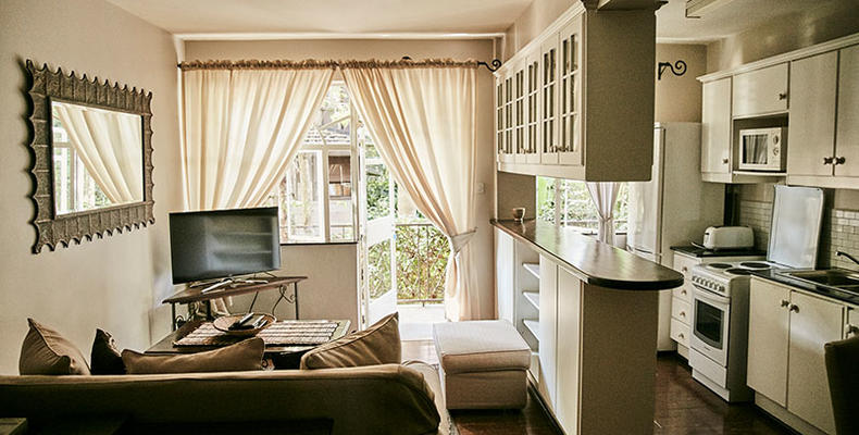 Studio Kitchennete