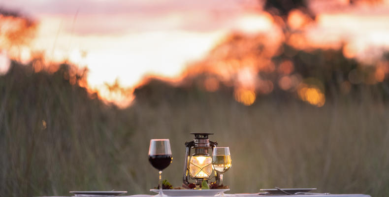 Sundowner at Aurari Camp in Northern Serengeti