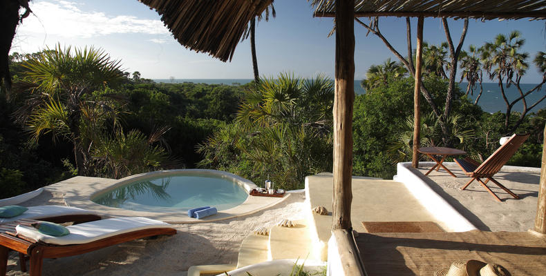 Private Plunge Pools at Ras Kutani Suites