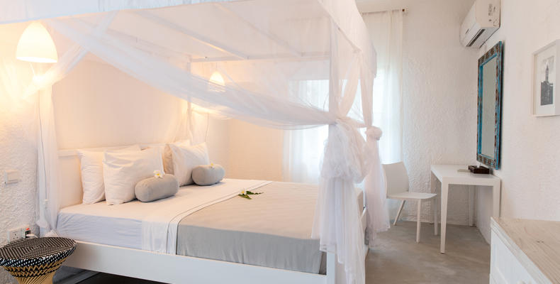 Chuini Zanzibar Beach Lodge | Villa
