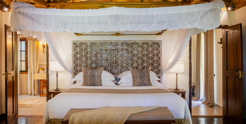 Villa Main Bedroom