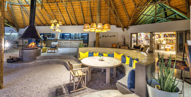 Mushara Bush Camp - Restaurant, Lapa, Veranda