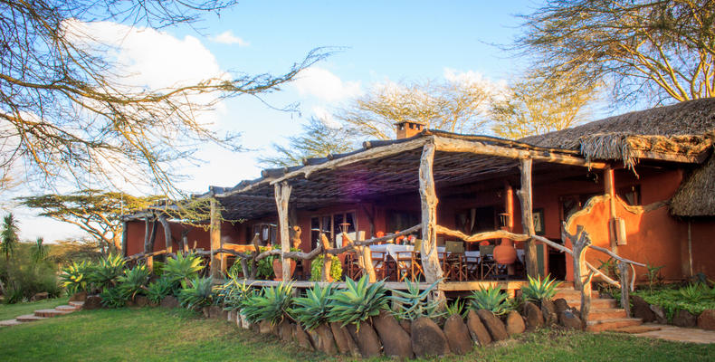 Elewana Lewa Safari Camp