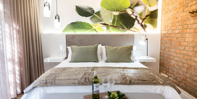 Fresh and luxurious Ground Floor Luxury suite 