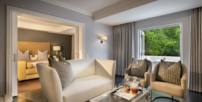 The Manor House Suite
