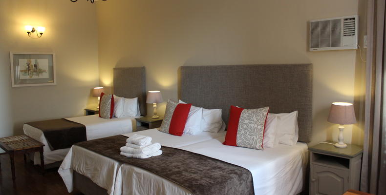 Deluxe Family Room