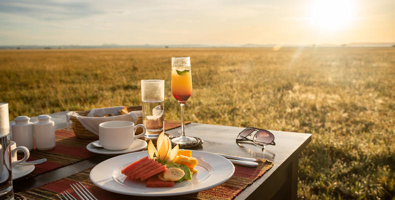 Bush breakfast setup
