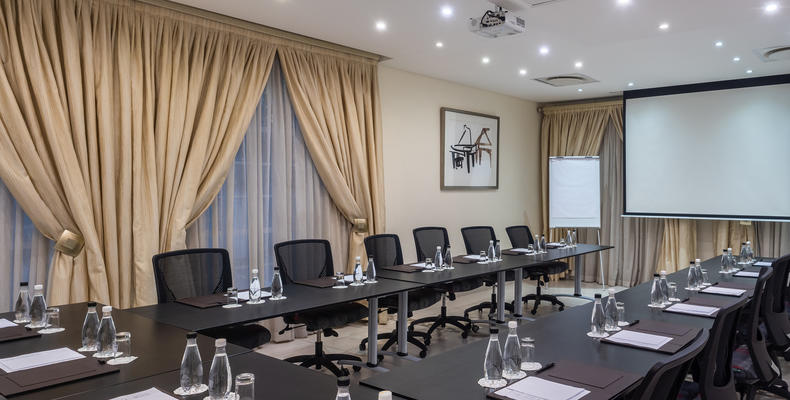 Houghton Boardroom