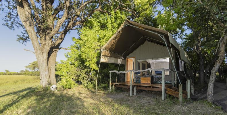 Meru tent deck exterior