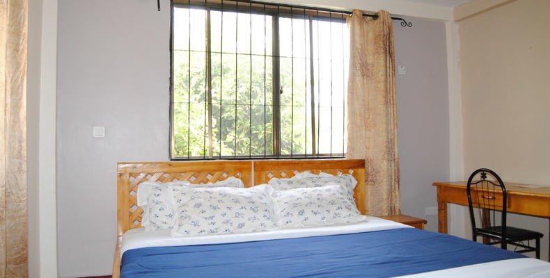 Runako Lodge Single Room 