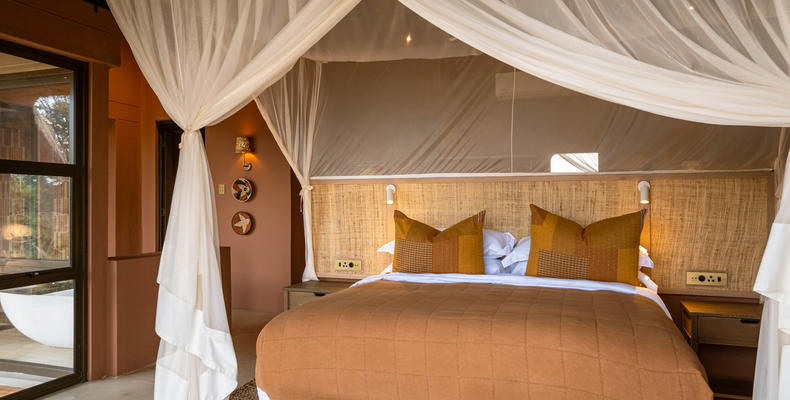 Luxury tent 