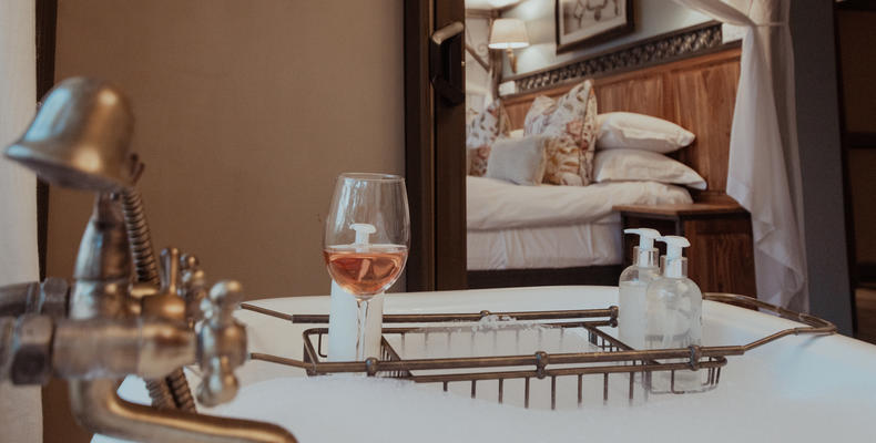 Suite - Interior, Bathroom