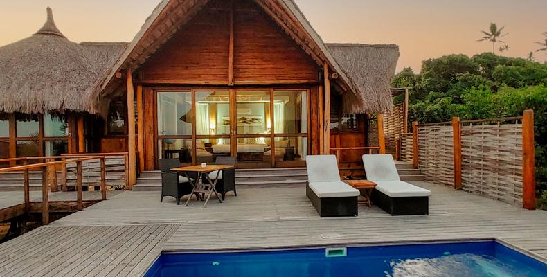 Honeymoon Suite/Presidential Villa