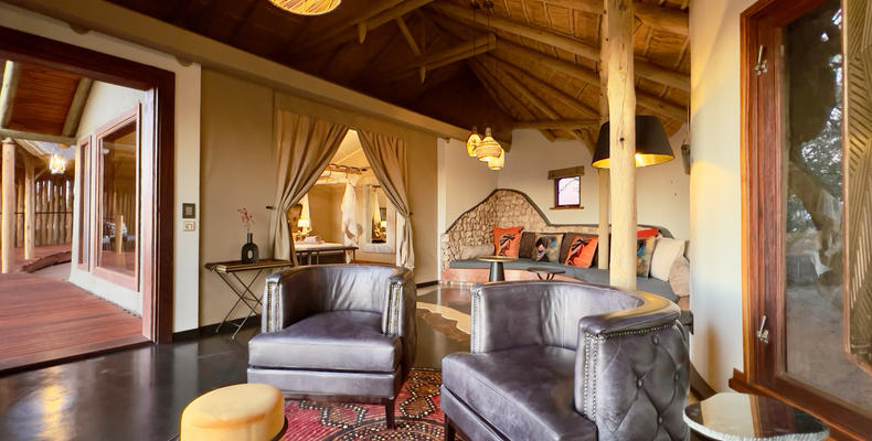 Living room of Suite