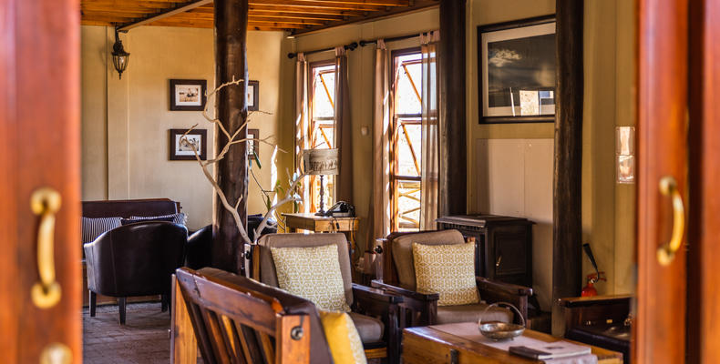 Desert Horse Inn