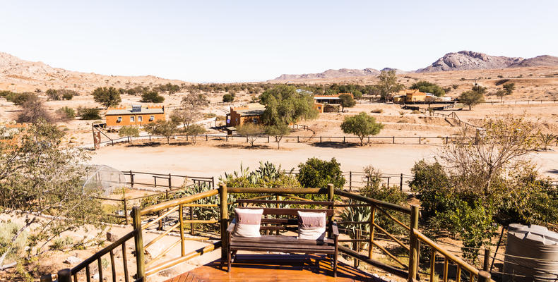 Desert Horse Inn