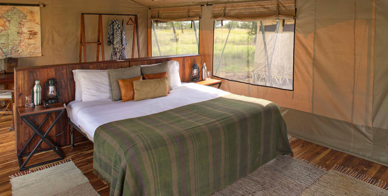 Olakira Camp - Family tent with en suite bathroom