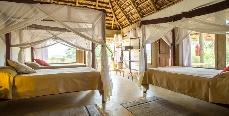 Burunge Tented Lodge - Triple Room 