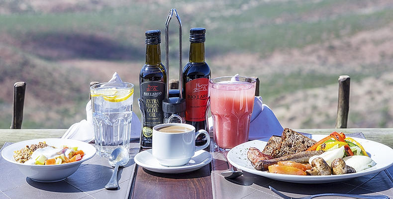 Breakfast 
