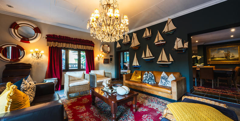 The Residence Hotel - Boat lounge