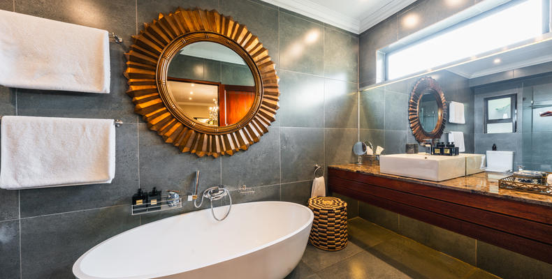 The Residence Hotel - Pool Villa Bathroom