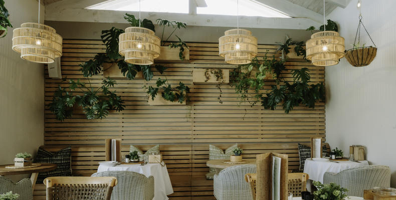 The Robberg Beach Lodge - Dining Area